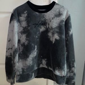 Hollister sweater